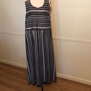 Fortune & Ivy Woman’s Dress